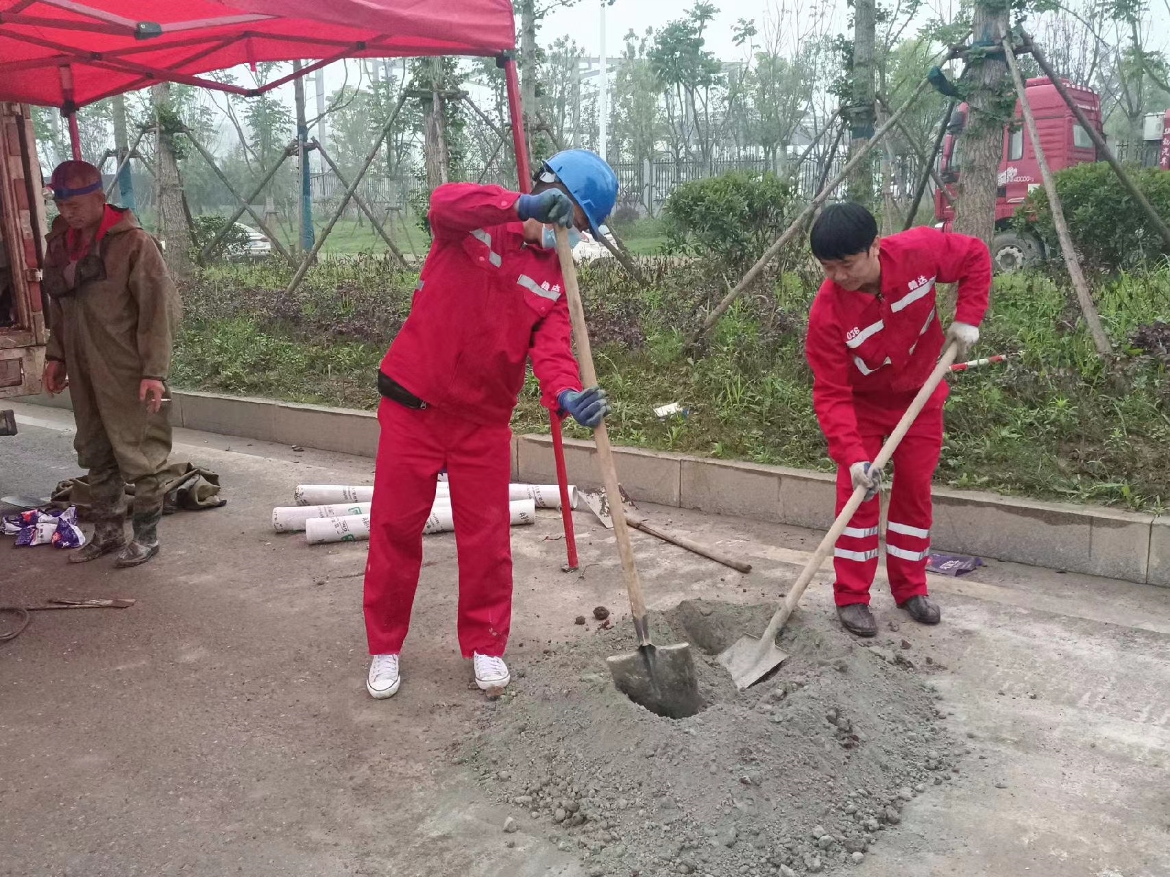 皮山管道疏通哪家好】及时进行市政管道清淤